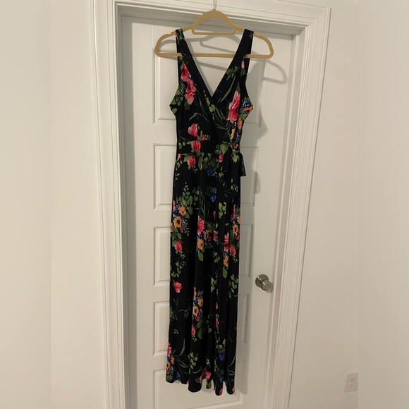 Le Lis Ranada Faux Wrap Knit Maxi Dress - Navy Floral Maxi Dress - Picture 2 of 5